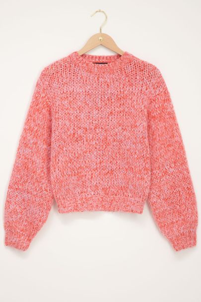 Roze sweater grof gebreid