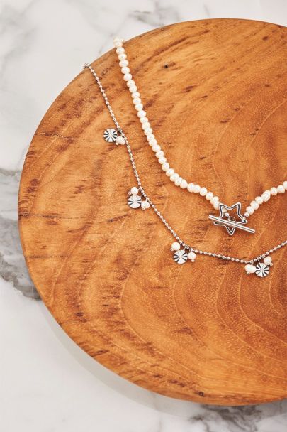 Shapes parelketting met sterretje