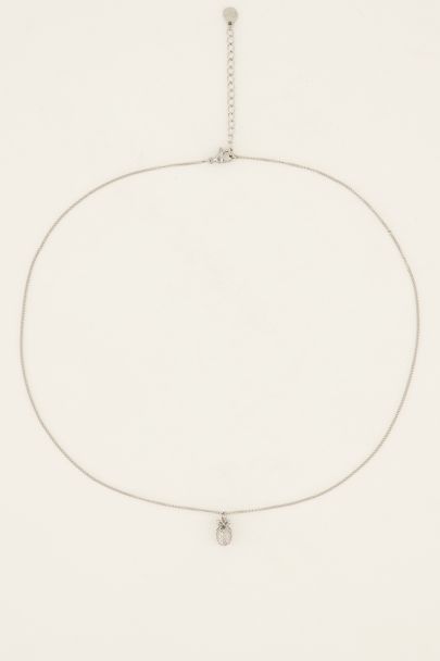 Souvenir ketting met ananas bedel