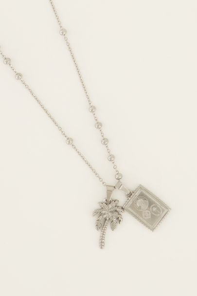 Souvenir beads chain pendant necklace