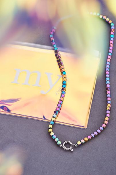 Starmood holographic beaded necklace