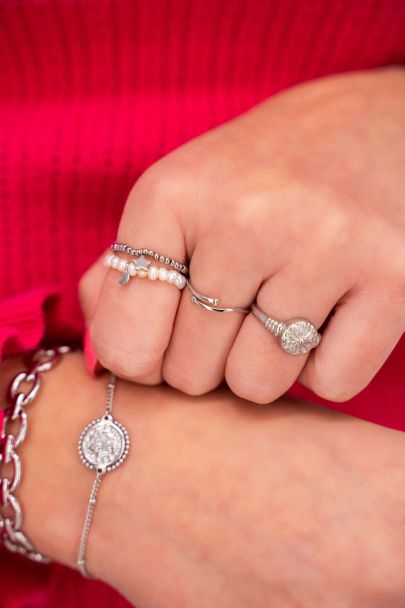 Stretch ring set with stars