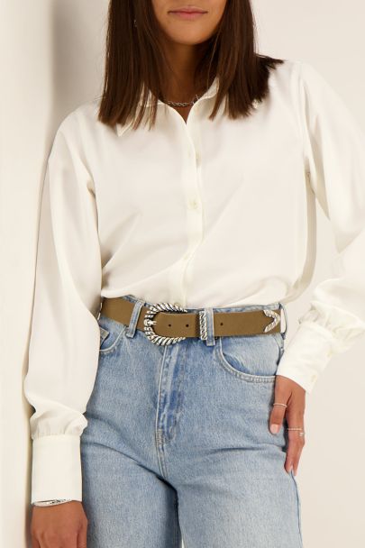 Taupe Western belt with silver buckle