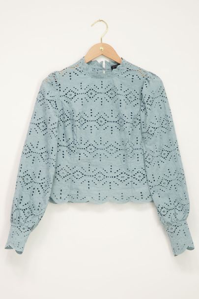 Turquoise kanten top met pofmouw 