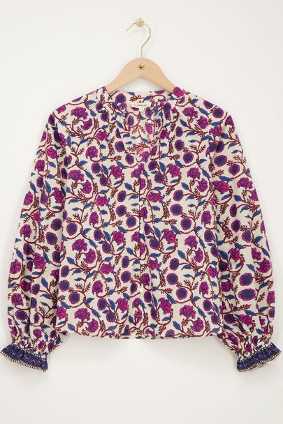 White blouse with floral print