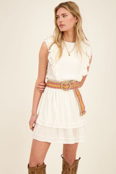 Weißes Kleid mit Rüschen & Lagen