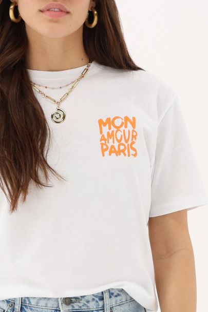 Wit T-shirt met oranje "Mon amour Paris"