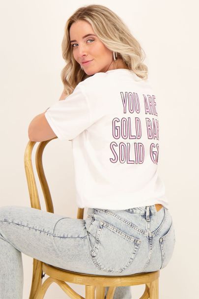 Wit T-shirt met roze tekst