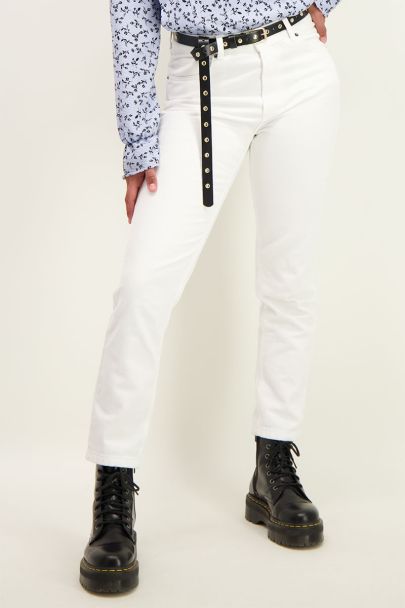 White mom jeans 