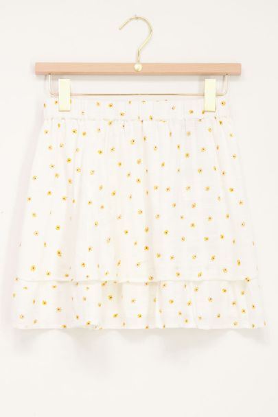 Witte rok met madeliefjes