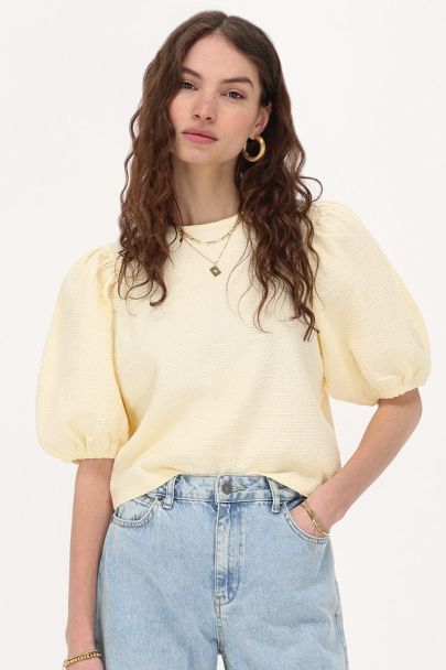 Top en tissu bouclette jaune avec manches bouffantes