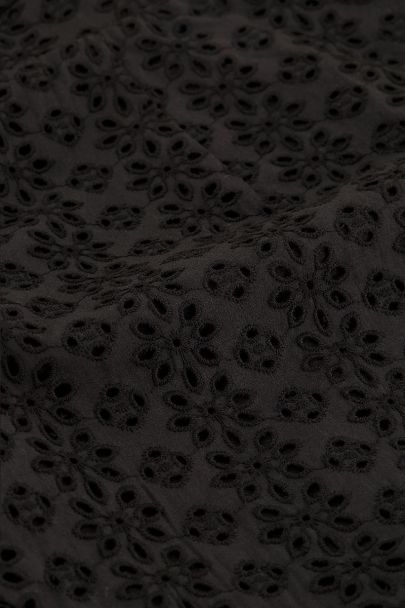  Robe portefeuille noire avec broderie