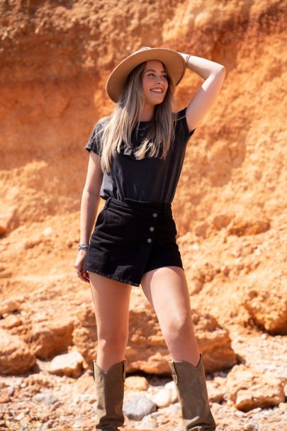 Zwarte denim skort met overslag