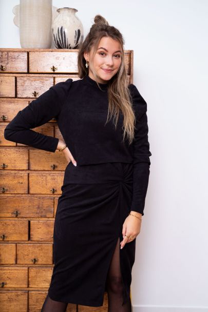 Zwarte top met geplooide mouwen