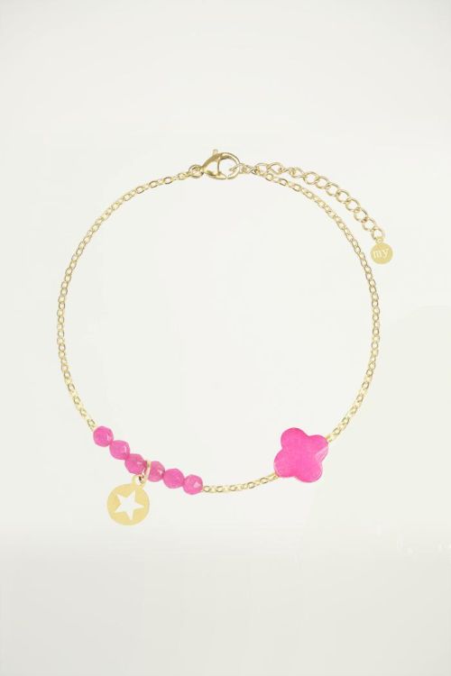 Pink fine bracelet clover, Beaded bracelet