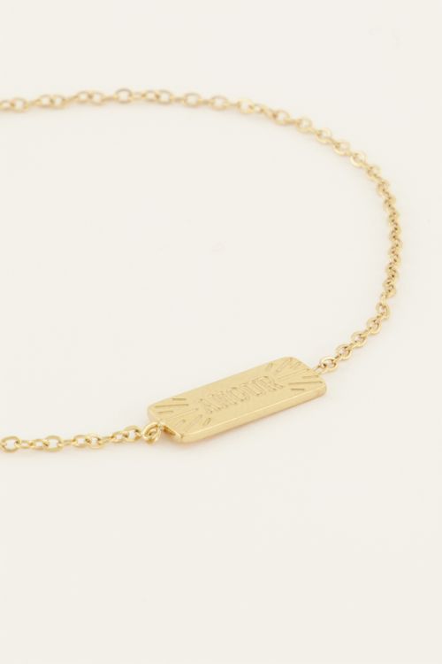 Armband met amour bedel
