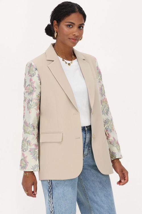 Beige blazer with jacquard sleeves | My Jewellery