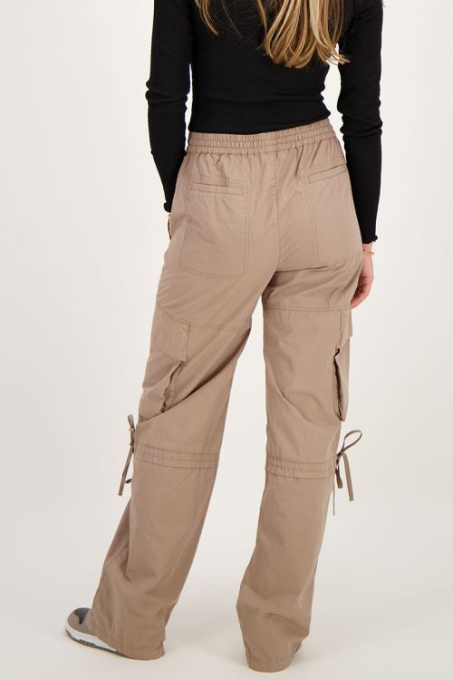 Brown cargo pants with elasticated waistband | My Jewellery