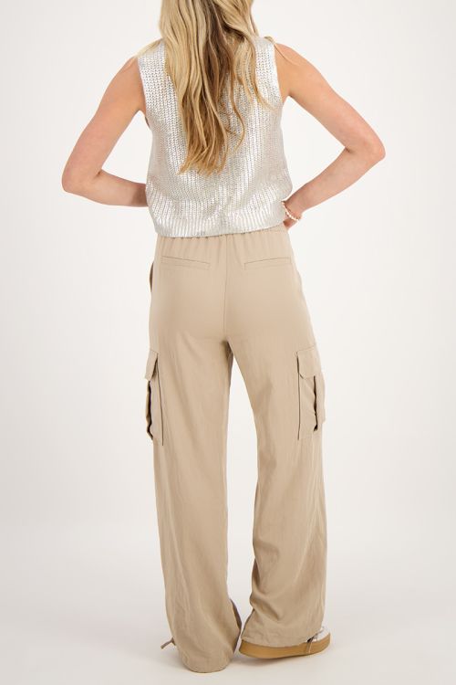 Beige cargo pants with elasticated waistband | My Jewellery