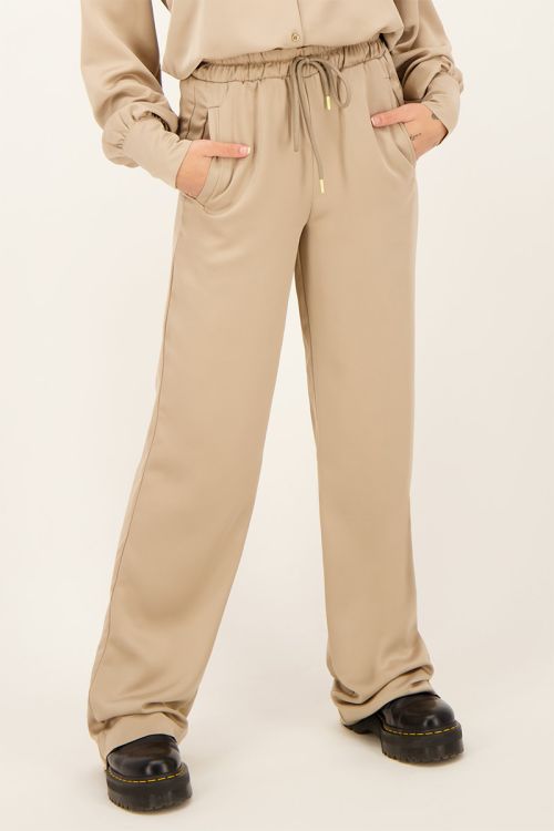 Beige pantalon satijnen look