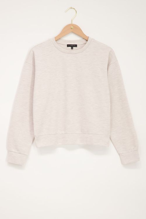 Beige ribbed sweater | My Jewellery