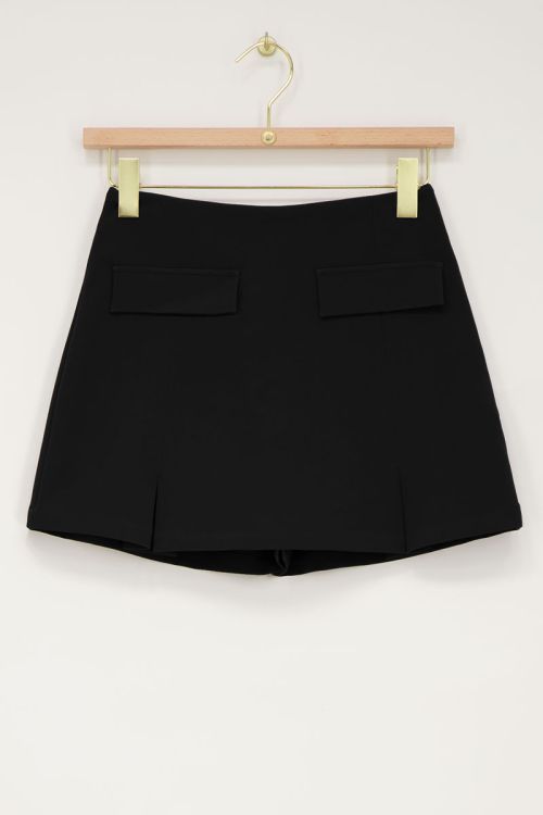 Schwarzer Skort mit Taschen