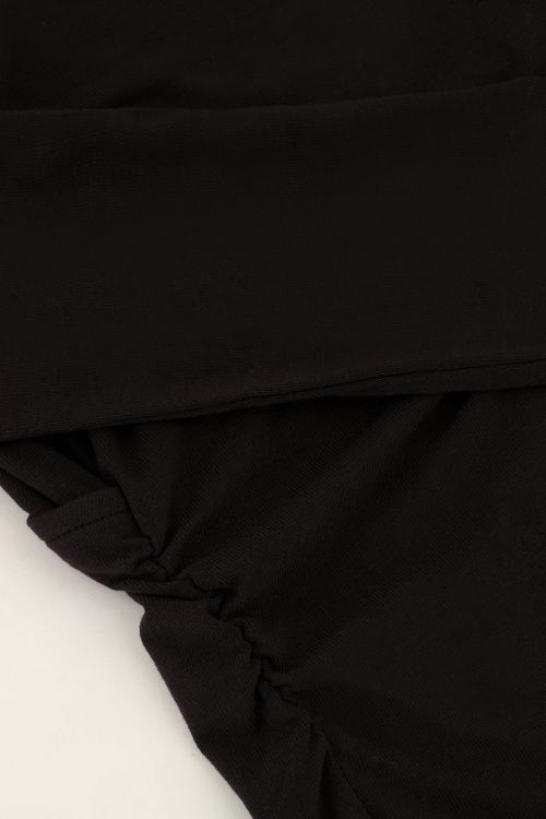 Black top with low back | My Jewellery