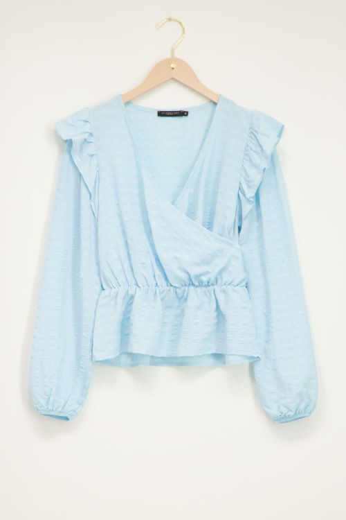 Blauwe wrap top met ruffles