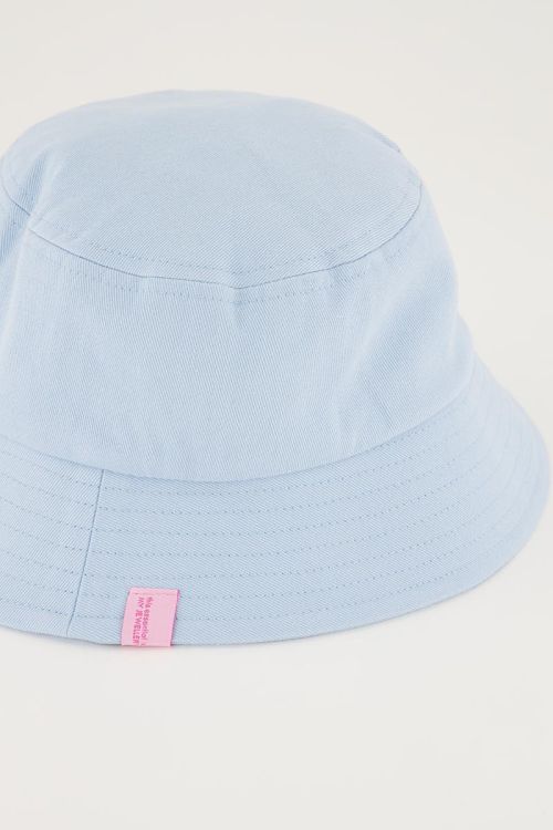 Lichtblauwe bucket hat
