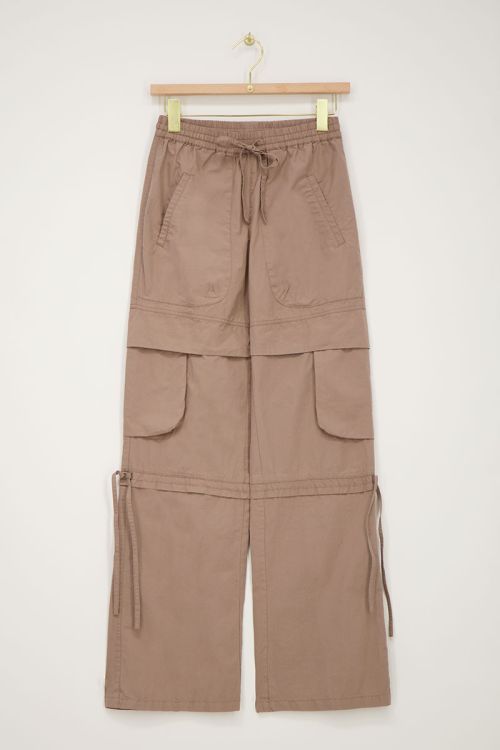 Brown cargo pants with elasticated waistband | My Jewellery