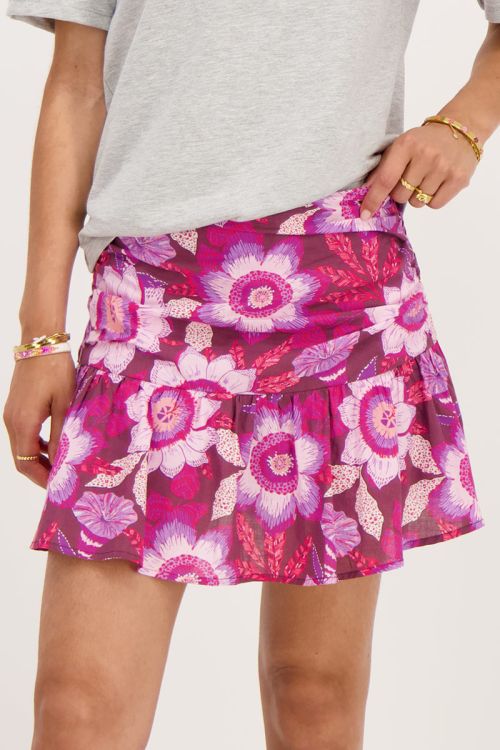 Brown skort with pleats and pink floral print | My Jewellery
