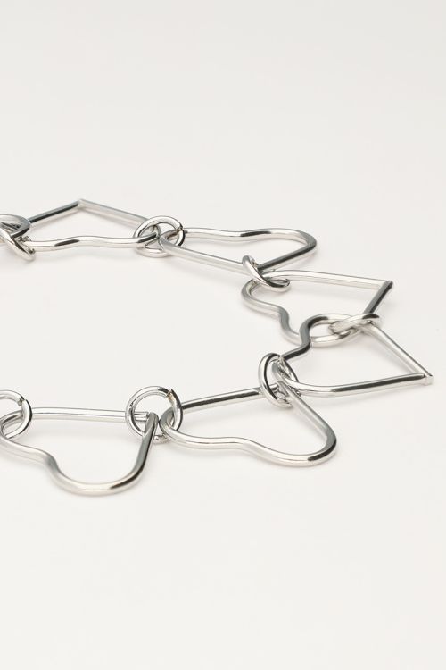Schakelarmband met hartjes 