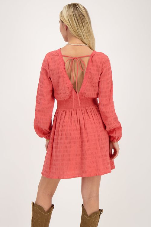 Coral dress with v-neck | My Jewellery