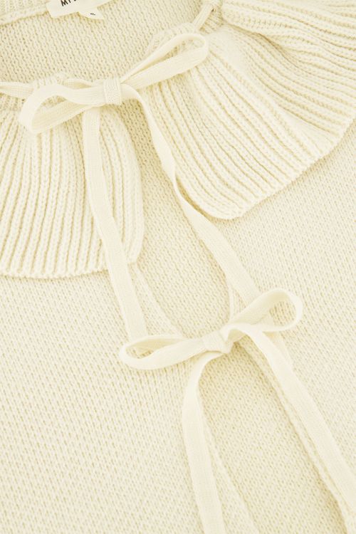 Cream knit cardigan with bows | My Jewellery