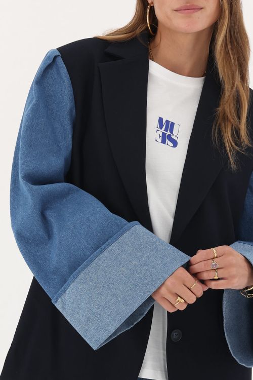 Dark blue blazer with denim sleeves | My Jewellery