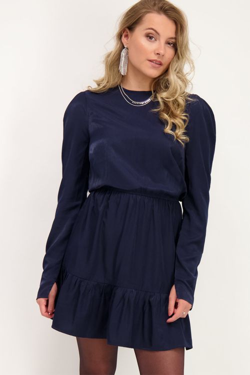 Donkerblauwe jurk met pofmouwen