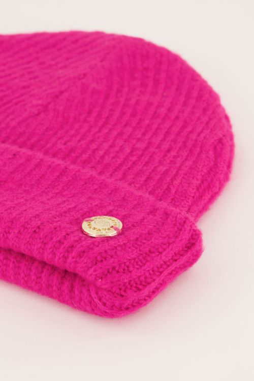 Fel roze gekleurde muts