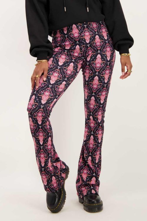 Zwarte flared broek met boho print