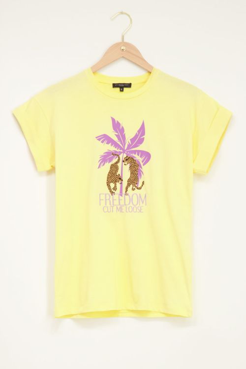 Geel t-shirt freedom cut me loose