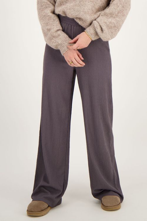 Grey wide-leg trousers with texture | My Jewellery