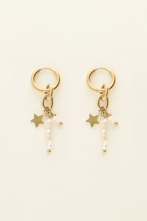 Ohrringe mit Stern und Perlen