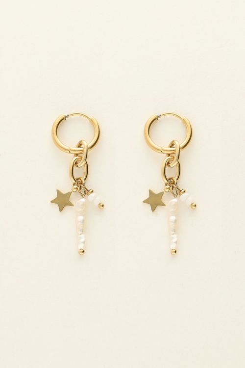 Hoop earrings with star & freshwater pearls