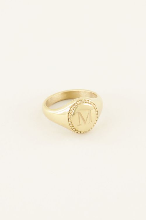 Initial signet ring | My Jewellery