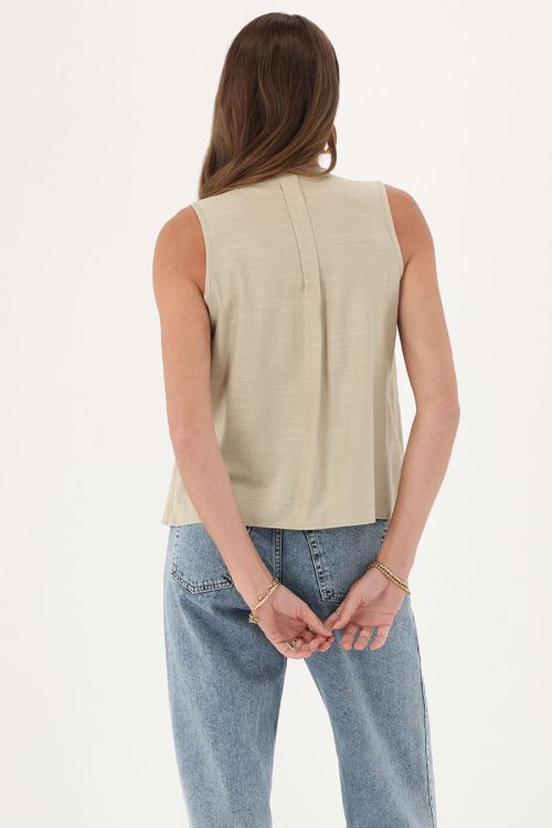 Light green top with pintuck & bows | My Jewellery