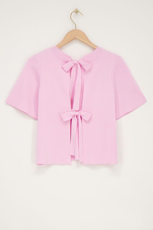 Light pink top with short sleeves & bows | My Jewellery