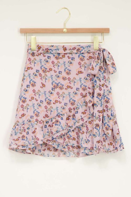 Lila wikkelrok met bloemenprint