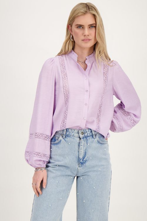 Lilac blouse with lace tapes | My Jewellery
