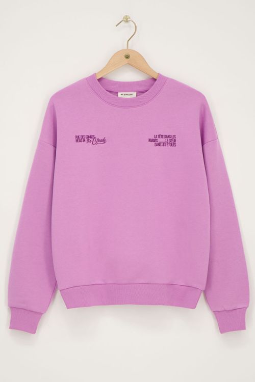 Lilac sweater "Head in the clouds"