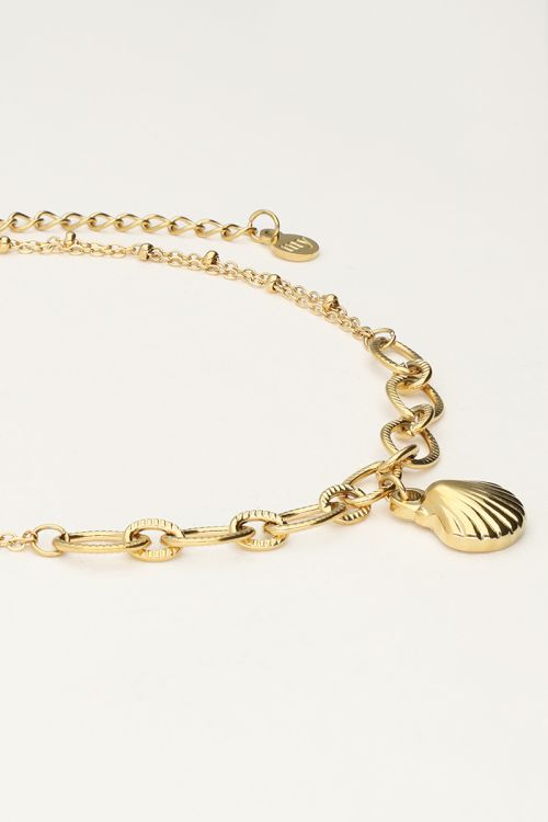 Minimalist anklet with chunky chains & seashell | My Jewellery