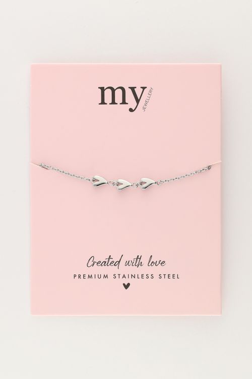 Minimalist bracelet with three hearts | My Jewellery